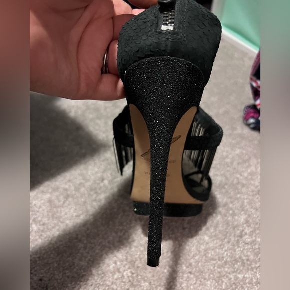 🤩 Brian Atwood Cassiane Black Fringe Heels size 7.5 🤩 - Picture 14 of 15